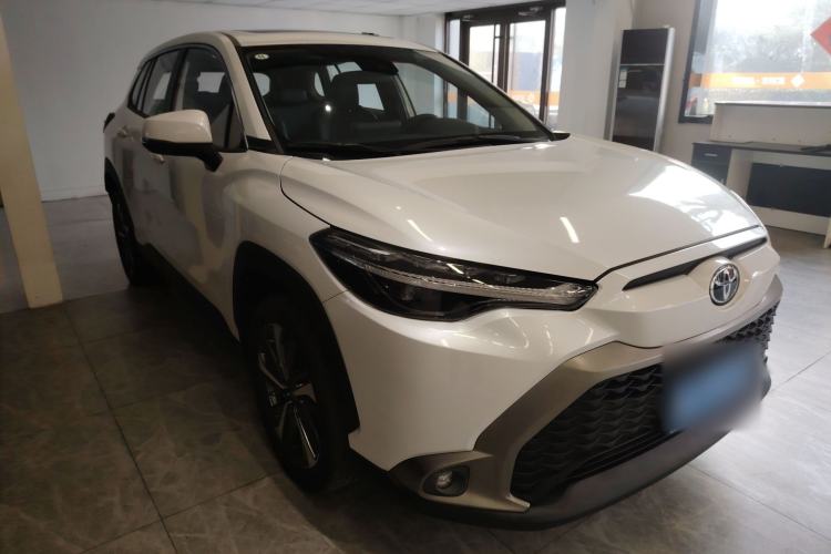 Used Toyota FRONTLANDER 2022 2.0L CVT Luxury PLUS Edition Front Right 45 Deg