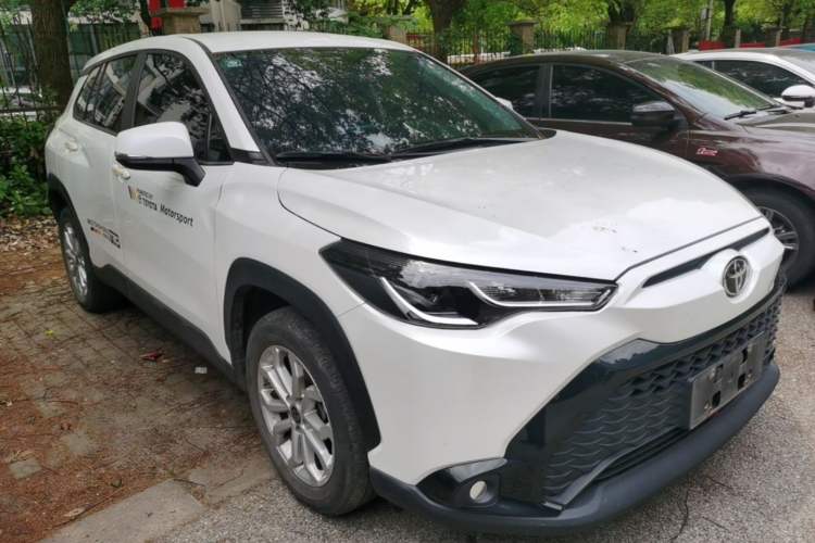 Used Toyota FRONTLANDER 2022 2.0L CVT Elite Edition Front Right 45 Deg