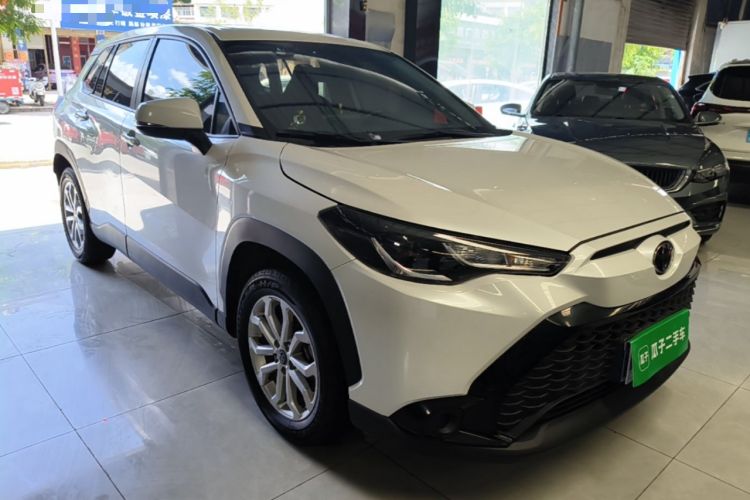 Used Toyota FRONTLANDER 2022 2.0L CVT Leading Edition Front Right 45 Deg