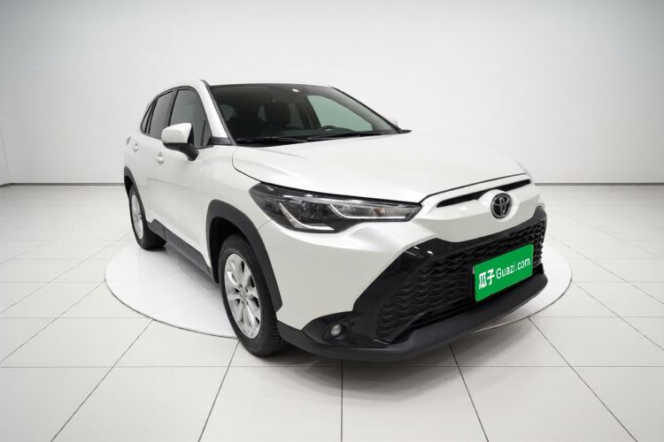 Used Toyota FRONTLANDER 2022 2.0L CVT Elite Edition Front Right 45 Deg