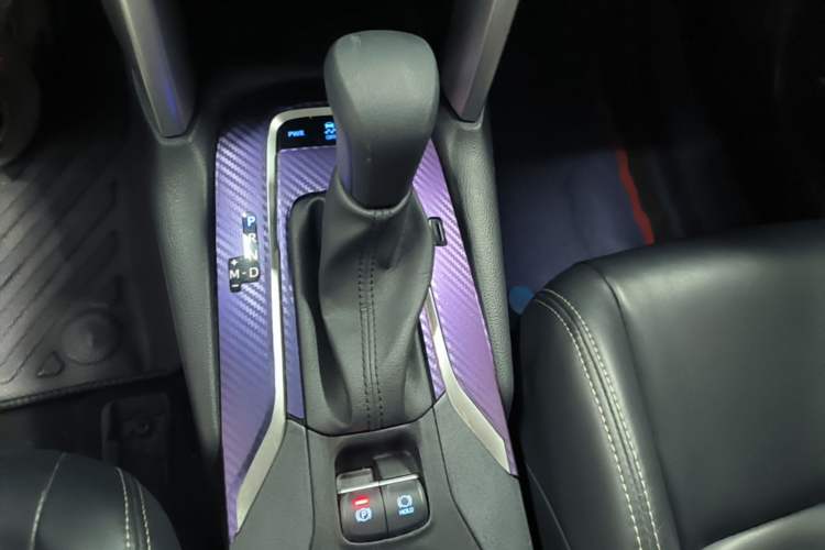 Used Toyota FRONTLANDER 2022 2.0L CVT Elite Edition Gear Lever