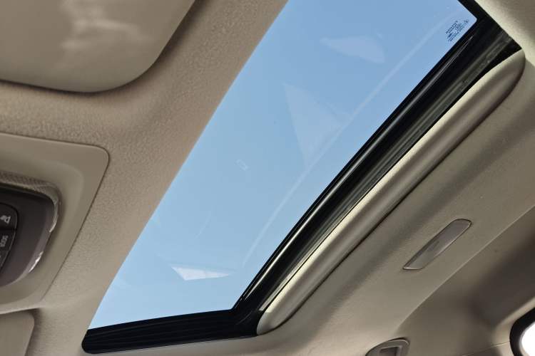 Used Toyota FRONTLANDER 2022 2.0L CVT Luxury PLUS Edition Headliner