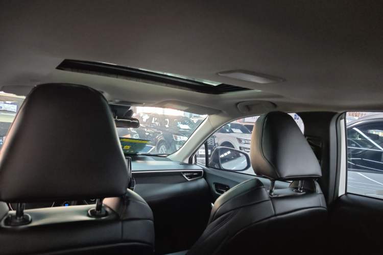 Used Toyota FRONTLANDER 2022 2.0L CVT Leading Edition Headliner