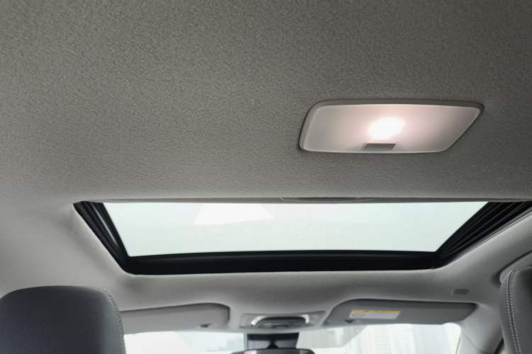 Used Toyota FRONTLANDER 2022 2.0L CVT Luxury PLUS Edition Headliner