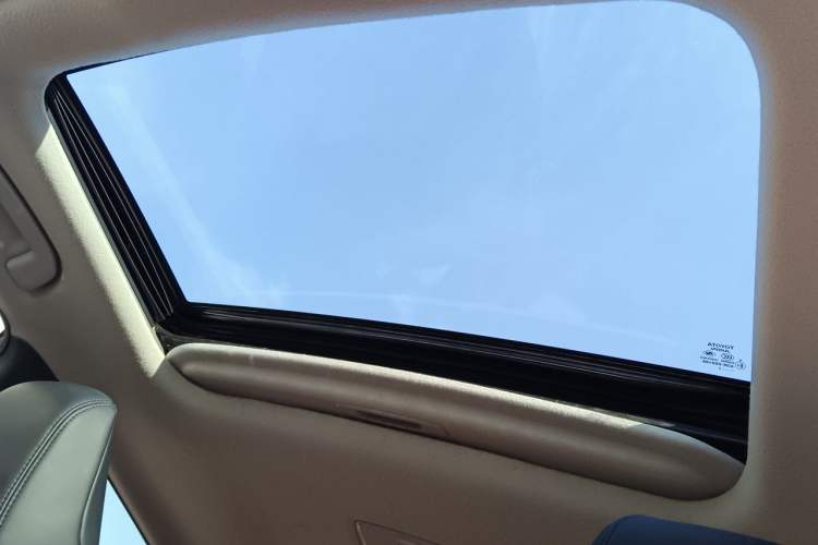 Used Toyota FRONTLANDER 2022 2.0L CVT Leading Edition Headliner