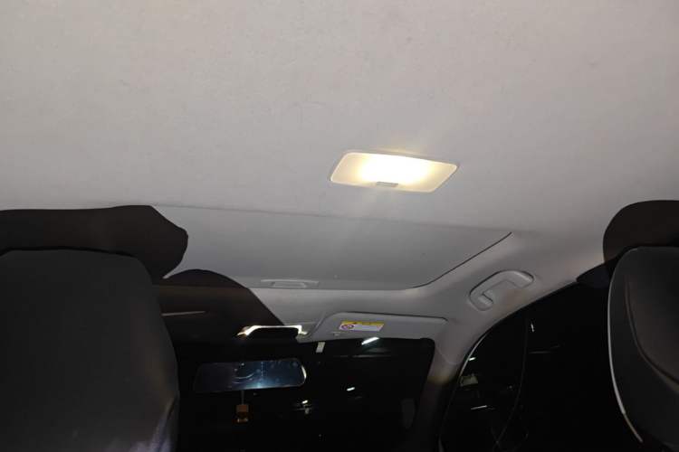 Used Toyota FRONTLANDER 2022 2.0L CVT Leading Edition Headliner