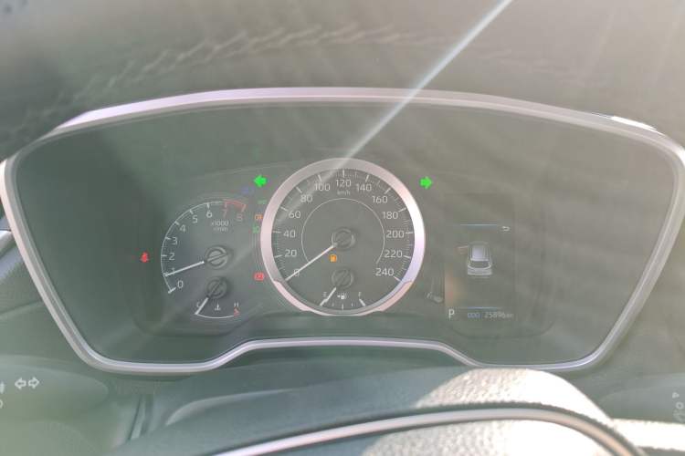 Used Toyota FRONTLANDER 2022 2.0L CVT Luxury PLUS Edition Instrument Cluster