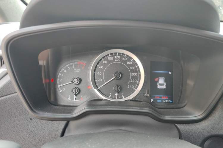 Used Toyota FRONTLANDER 2022 2.0L CVT Elite Edition Instrument Cluster
