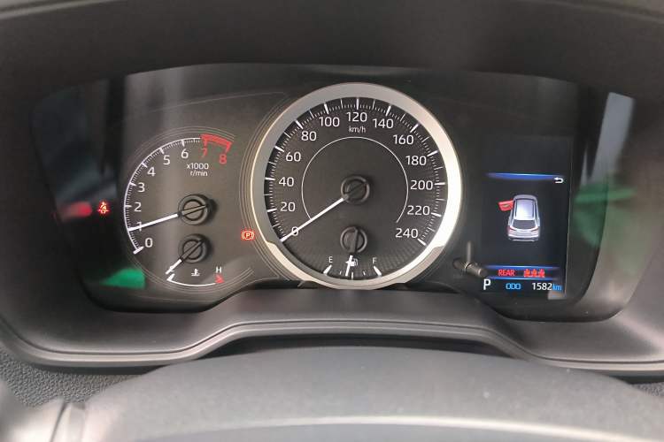 Used Toyota FRONTLANDER 2022 2.0L CVT Elite Edition Instrument Cluster