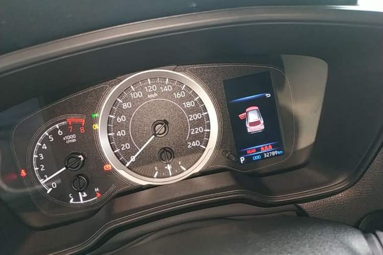 Used Toyota FRONTLANDER 2022 2.0L CVT Elite Edition Instrument Cluster