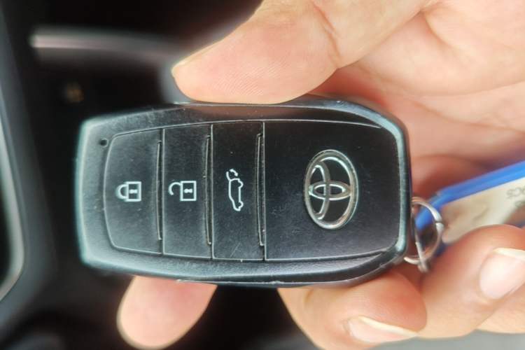 Used Toyota FRONTLANDER 2022 2.0L CVT Luxury PLUS Edition Interior 1
