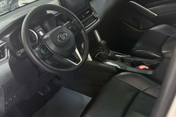 Used Toyota FRONTLANDER 2022 2.0L CVT Leading Edition Interior 2