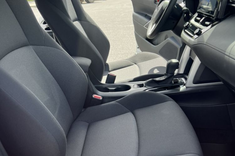 Used Toyota FRONTLANDER 2022 2.0L CVT Leading Edition Interior 2