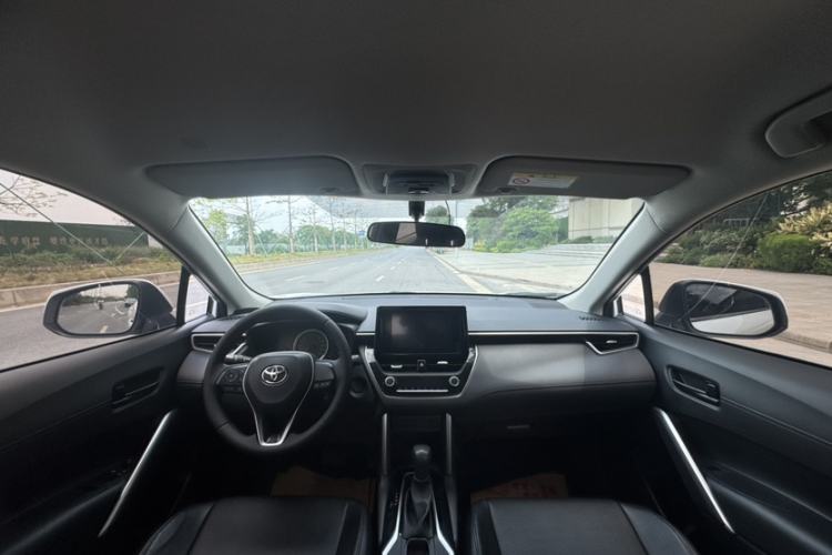 Used Toyota FRONTLANDER 2022 2.0L CVT Elite Edition Interior 2