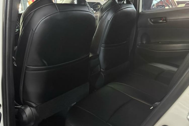 Used Toyota FRONTLANDER 2022 2.0L CVT Leading Edition Interior 3