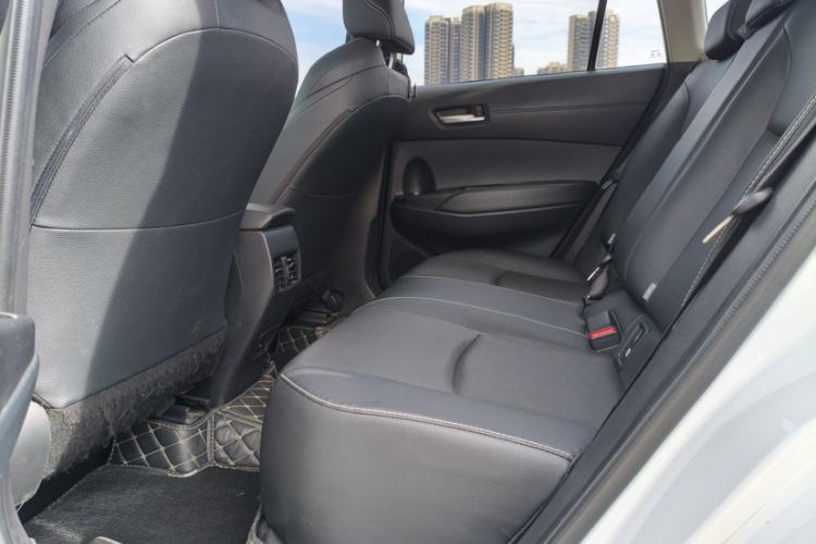 Used Toyota FRONTLANDER 2022 2.0L CVT Luxury Edition Interior 3
