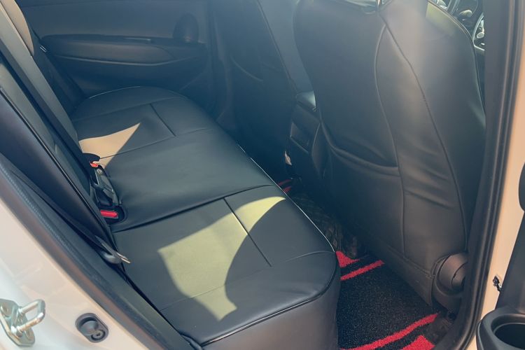 Used Toyota FRONTLANDER 2022 2.0L CVT Leading Edition Interior 3