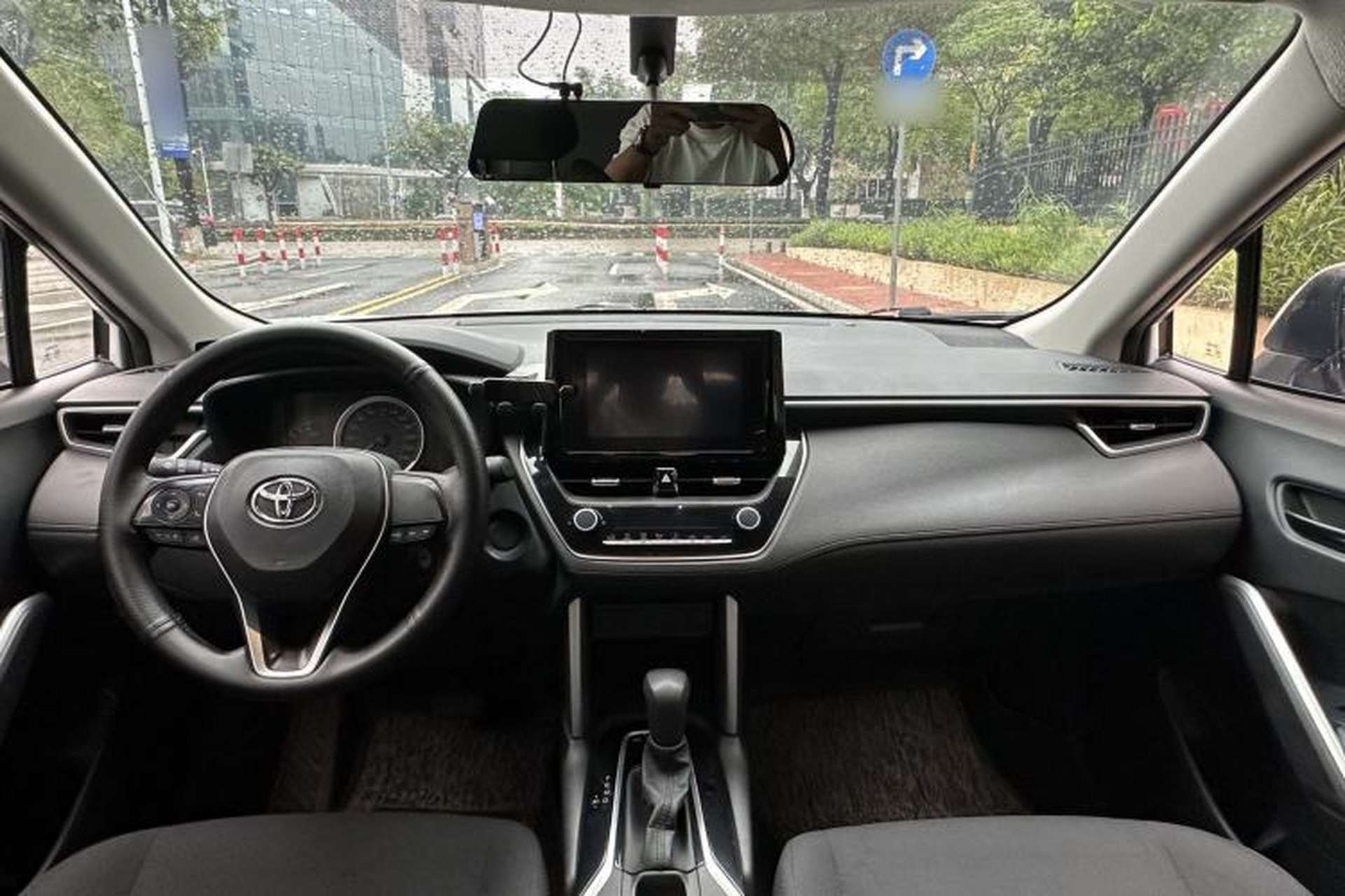 Used Toyota FRONTLANDER 2022 2.0L CVT Elite Edition Interior 4
