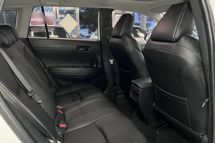 Used Toyota FRONTLANDER 2022 2.0L CVT Leading Edition Interior 4