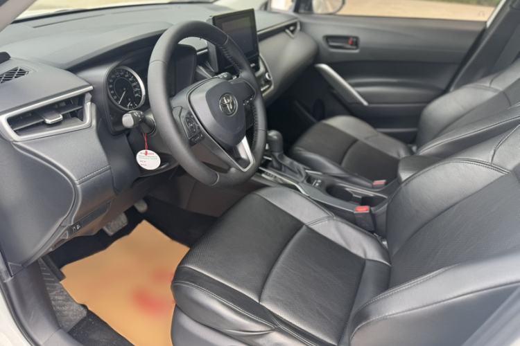 Used Toyota FRONTLANDER 2022 2.0L CVT Elite Edition Interior 6