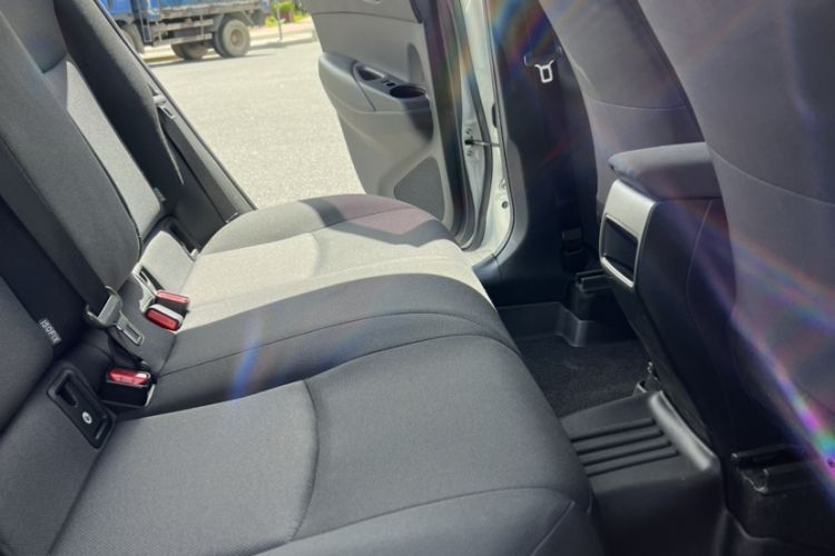 Used Toyota FRONTLANDER 2022 2.0L CVT Leading Edition Interior 8