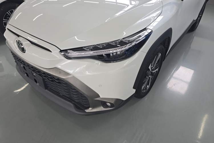 Used Toyota FRONTLANDER 2022 2.0L CVT Luxury PLUS Edition Left Front Headlight