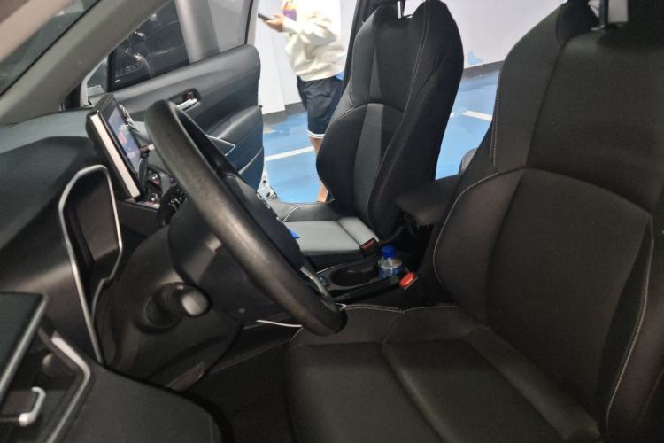 Used Toyota FRONTLANDER 2022 2.0L CVT Luxury Edition Left Front Seat