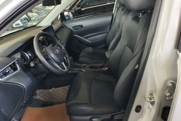 Used Toyota FRONTLANDER 2022 2.0L CVT Leading Edition Left Front Seat
