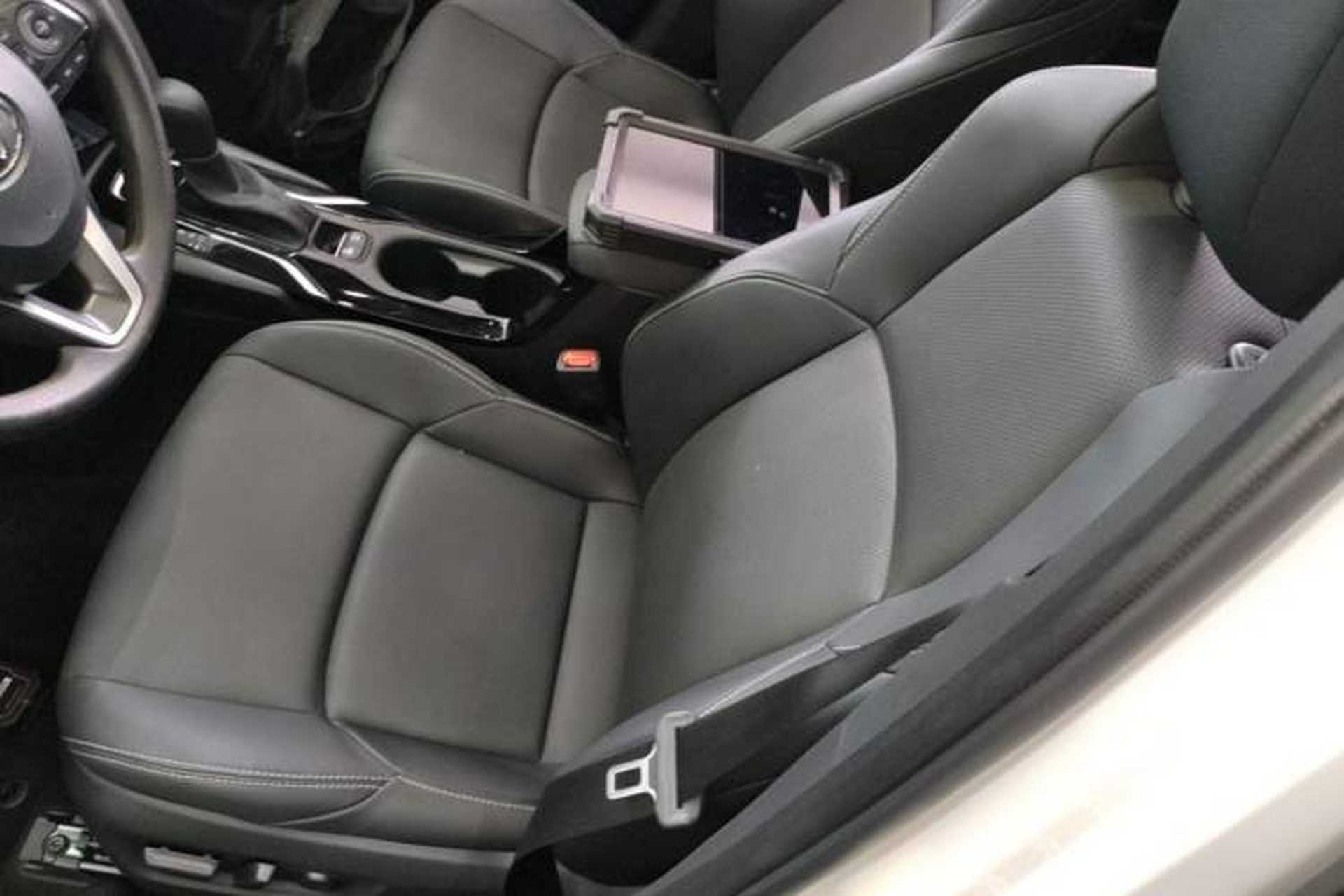 Used Toyota FRONTLANDER 2022 2.0L CVT Luxury Edition Left Front Seat