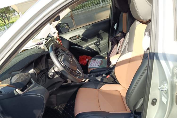 Used Toyota FRONTLANDER 2022 2.0L CVT Leading Edition Left Front Seat