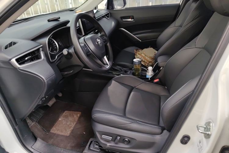 Used Toyota FRONTLANDER 2022 2.0L CVT Luxury Edition Left Front Seat