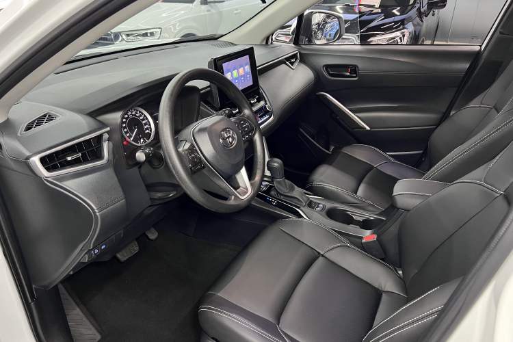 Used Toyota FRONTLANDER 2022 2.0L CVT Leading Edition Left Front Seat