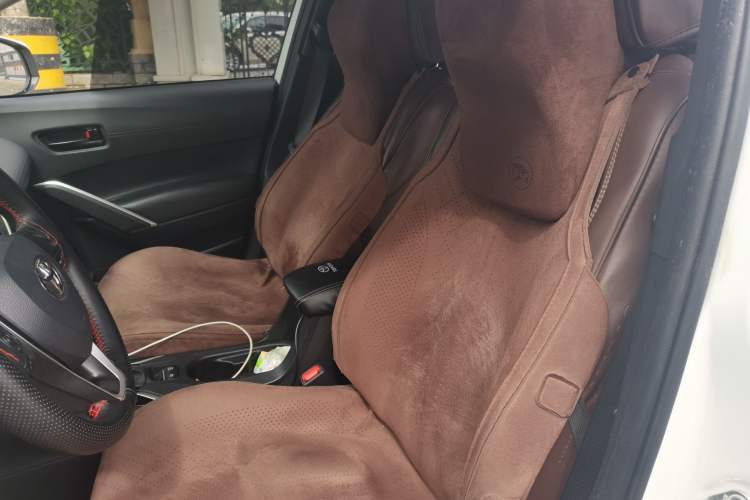 Used Toyota FRONTLANDER 2022 2.0L CVT Elite Edition Left Front Seat