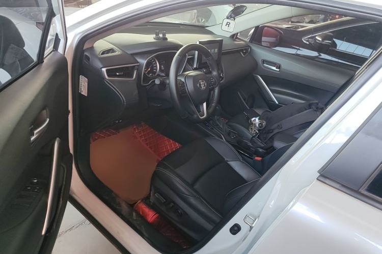 Used Toyota FRONTLANDER 2022 2.0L CVT Luxury Edition Left Front Seat