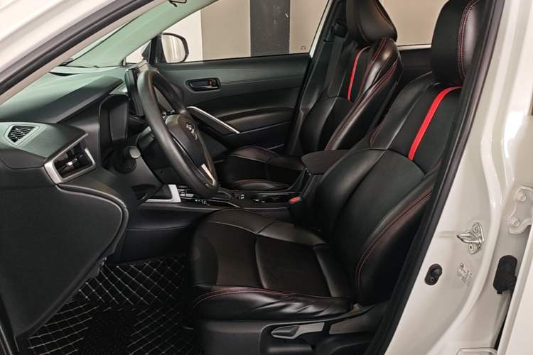 Used Toyota FRONTLANDER 2022 2.0L CVT Leading Edition Left Front Seat