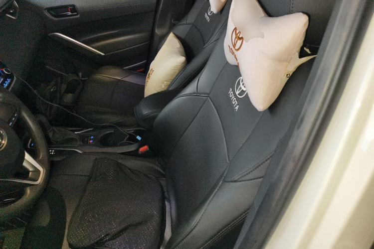 Used Toyota FRONTLANDER 2022 2.0L CVT Elite Edition Left Front Seat