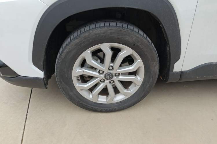 Used Toyota FRONTLANDER 2022 2.0L CVT Leading Edition Left Front Wheel Hub