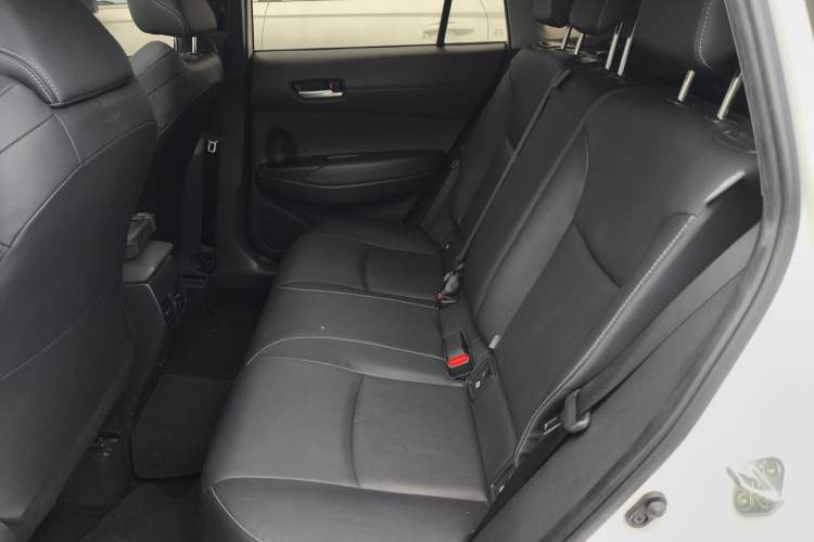 Used Toyota FRONTLANDER 2022 2.0L CVT Luxury PLUS Edition Left Rear Seat
