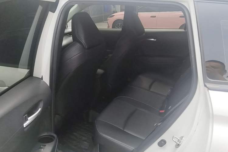 Used Toyota FRONTLANDER 2022 2.0L CVT Luxury PLUS Edition Left Rear Seat