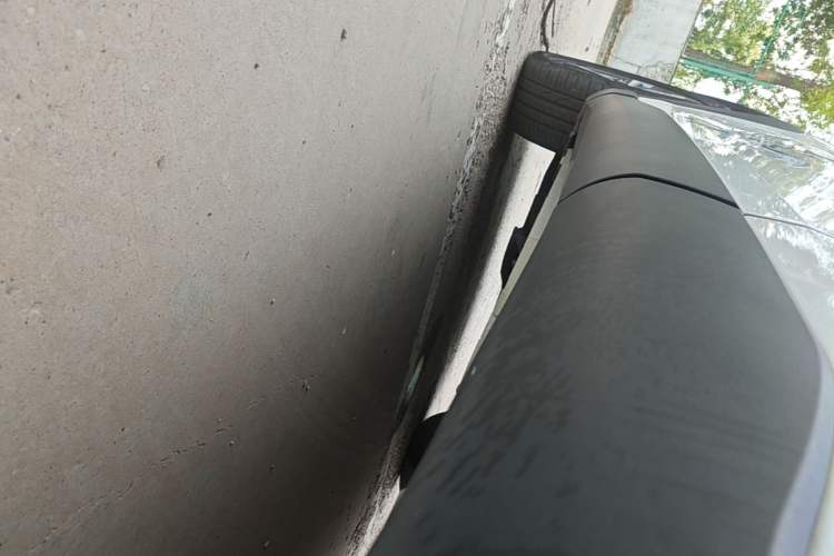 Used Toyota FRONTLANDER 2022 2.0L CVT Luxury PLUS Edition Left Side Sill