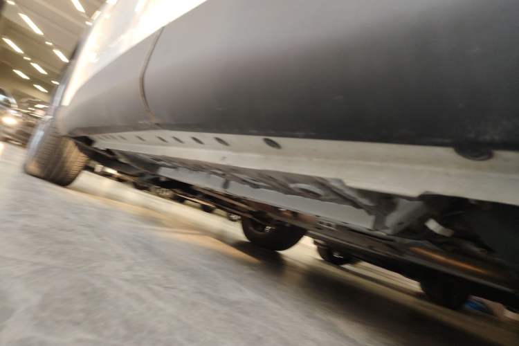 Used Toyota FRONTLANDER 2022 2.0L CVT Luxury PLUS Edition Left Side Sill