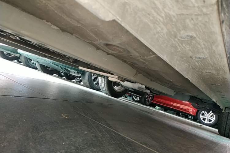 Used Toyota FRONTLANDER 2022 2.0L CVT Elite Edition Left Side Sill