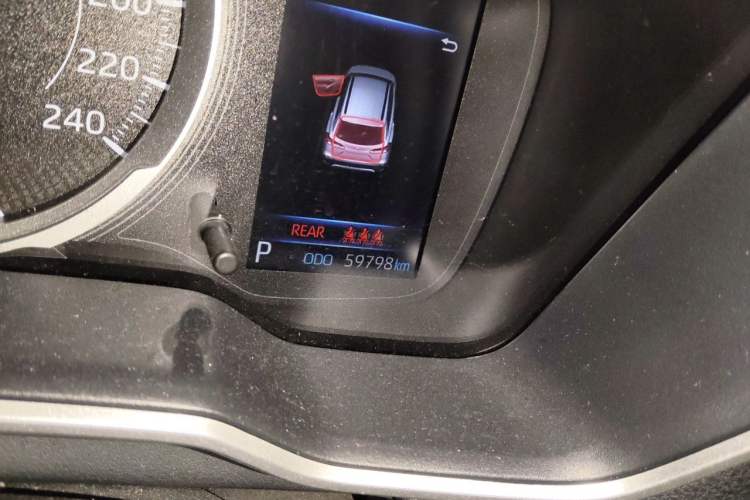 Used Toyota FRONTLANDER 2022 2.0L CVT Luxury Edition Odometer Close Up