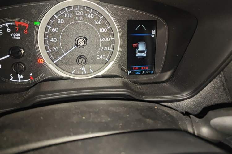 Used Toyota FRONTLANDER 2022 2.0L CVT Leading Edition Odometer Close Up