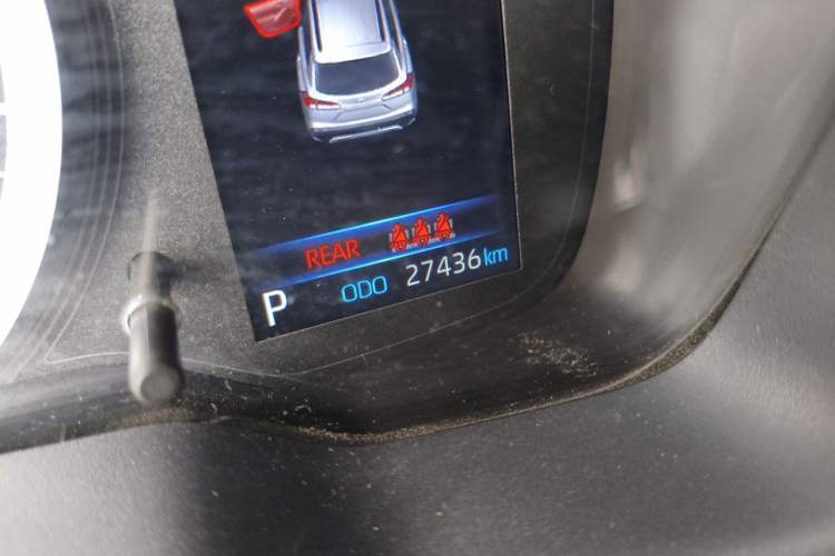 Used Toyota FRONTLANDER 2022 2.0L CVT Elite Edition Odometer Close Up