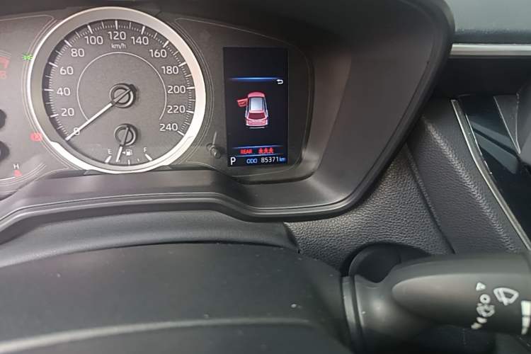 Used Toyota FRONTLANDER 2022 2.0L CVT Elite Edition Odometer Close Up