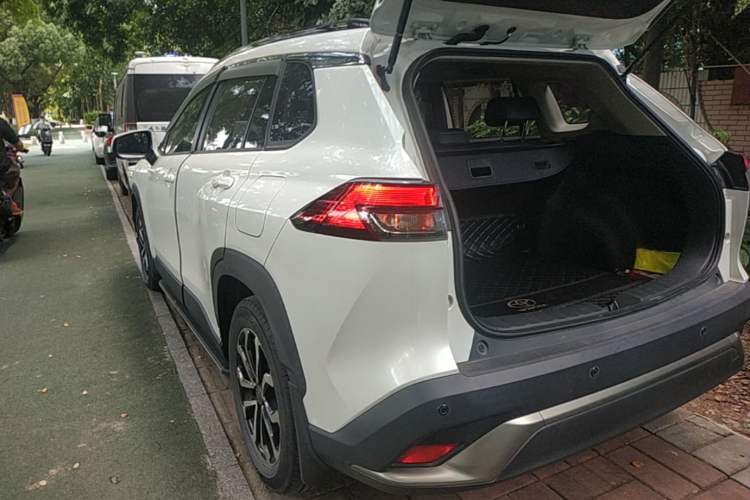 Used Toyota FRONTLANDER 2022 2.0L CVT Luxury Edition Rear Left 45 Deg