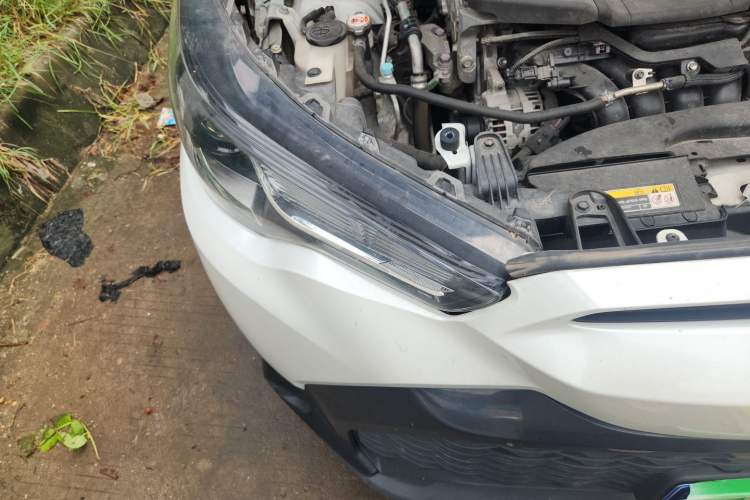 Used Toyota FRONTLANDER 2022 2.0L CVT Elite Edition Right Front Headlight