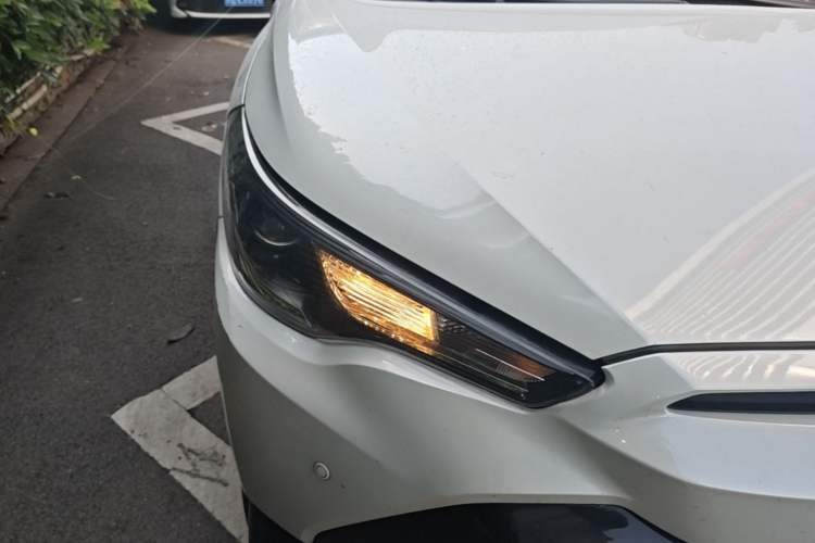 Used Toyota FRONTLANDER 2022 2.0L CVT Leading Edition Right Front Headlight