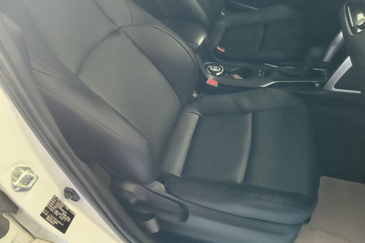 Used Toyota FRONTLANDER 2022 2.0L CVT Leading Edition Right Front Seat